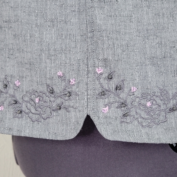 Sag Harbor Pant Suit Size 20W Gray Pink Pearls Embroidered Flowers Side Zip - Picture 4 of 12
